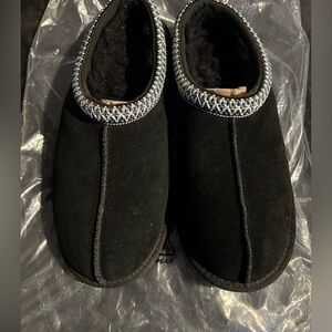 UGG Black Slippers